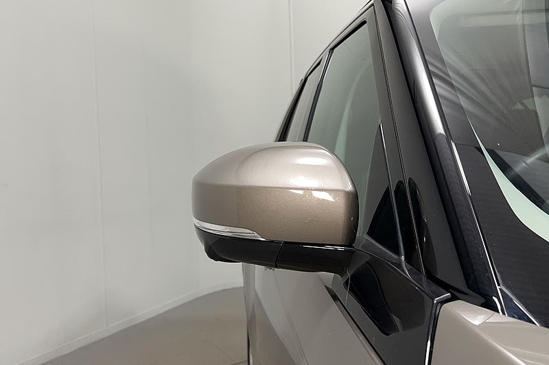 Used Land Rover Discovery 2023 for sale - 78028112: Photo 56