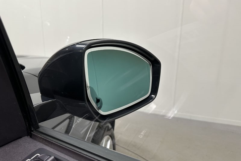 Used Land Rover Discovery Sport 2023 for sale - 77778638: Photo 24