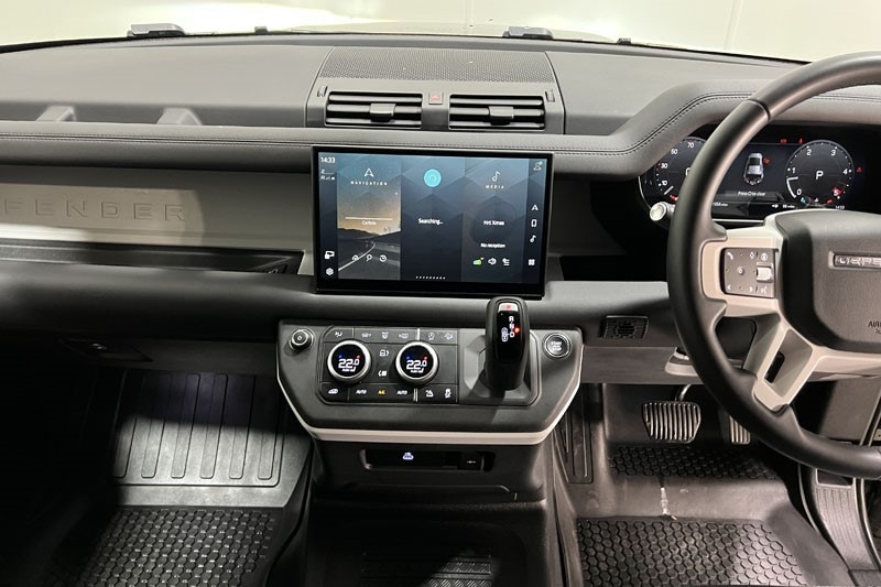 Used Land Rover Defender 2025 for sale - 77033009: Photo 13