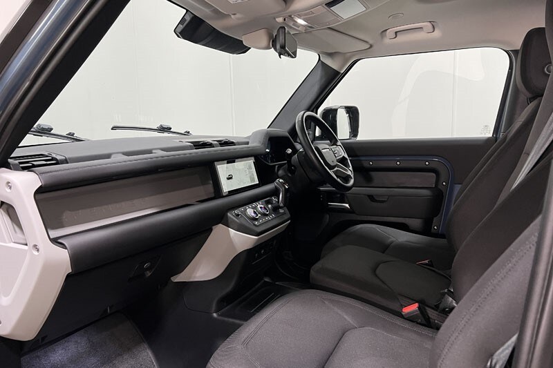 Used Land Rover Defender 2024 for sale - 77570195: Photo 41