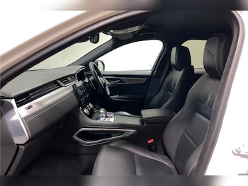 Used Jaguar F-Pace 2021 for sale - 79571931: Photo