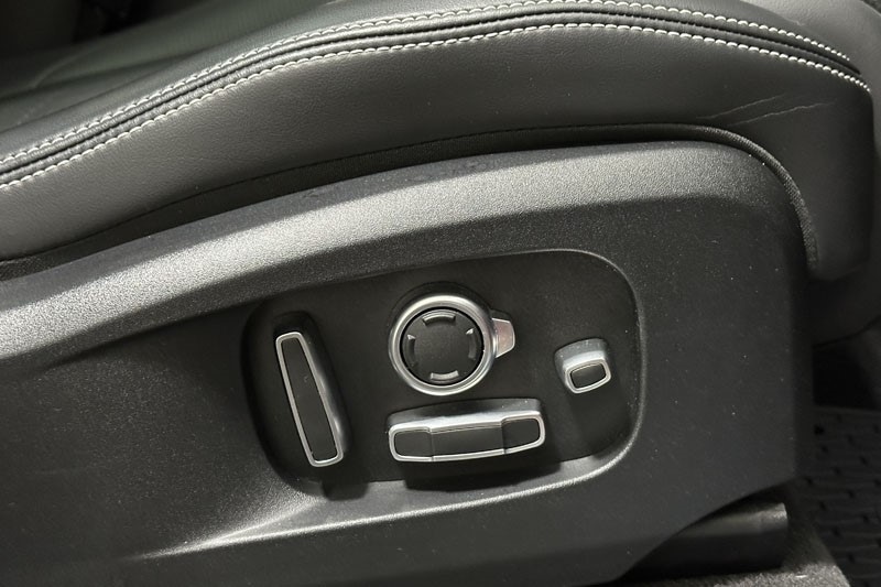 Used Jaguar F-Pace 2021 for sale - 77300590: Photo 25