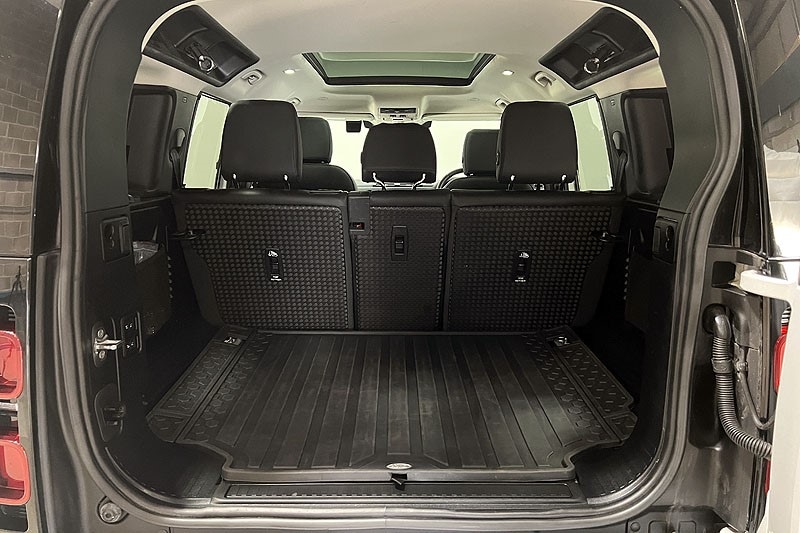 Used Land Rover Defender 2022 for sale - 77834052: Photo 10