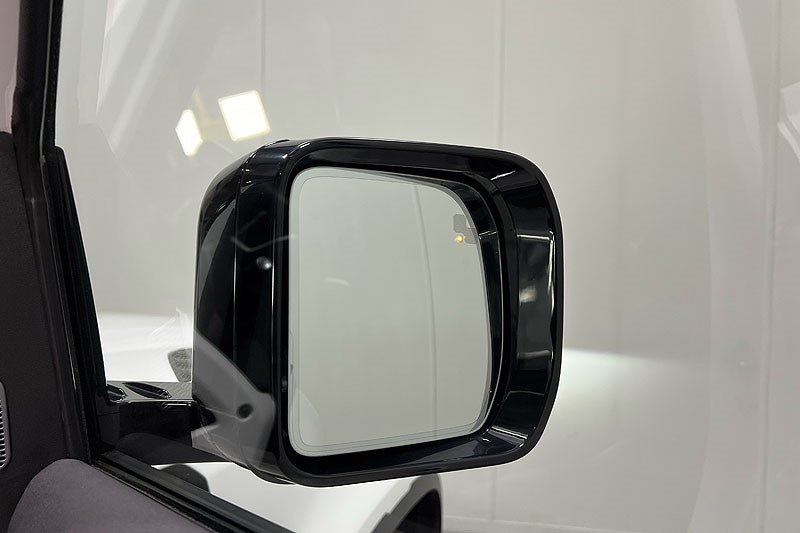 Used Land Rover Defender 2022 for sale - 77834052: Photo 24