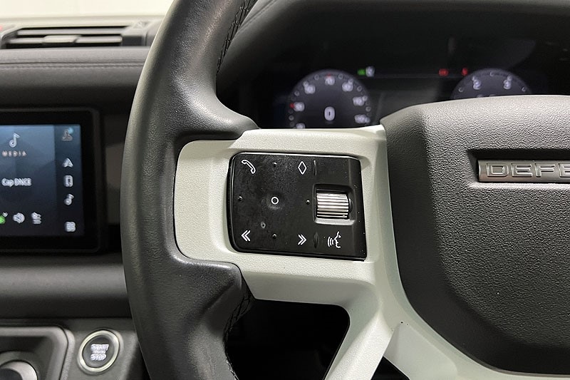 Used Land Rover Defender 2022 for sale - 77834052: Photo 29