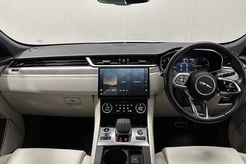 Used Jaguar F-Pace 2022 for sale - 77844770: Photo 14