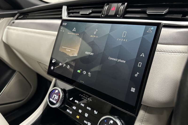 Used Jaguar F-Pace 2022 for sale - 77844770: Photo 33