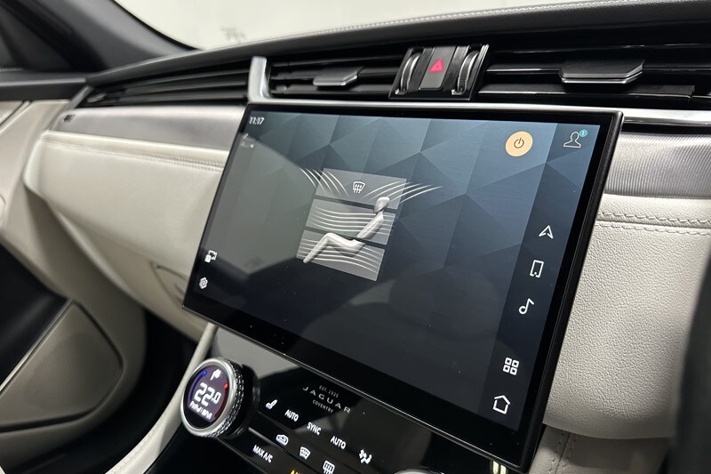 Used Jaguar F-Pace 2022 for sale - 77844770: Photo 37