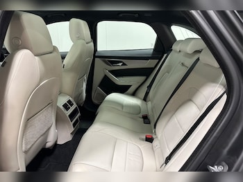 Used Jaguar F-Pace 2022 for sale - 77844770: Photo