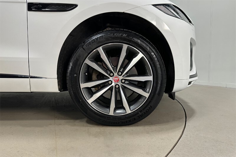 Used Jaguar F-Pace 2022 for sale - 77844770: Photo 8