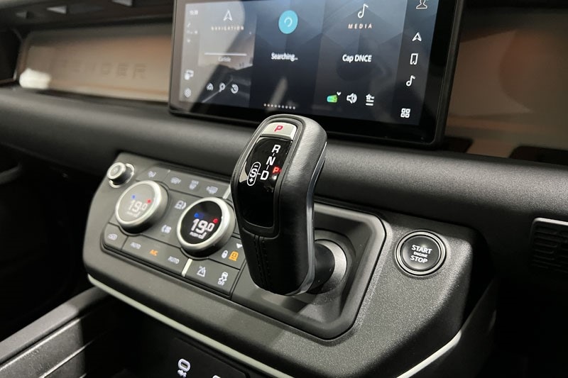 Used Land Rover Defender 2022 for sale - 77834044: Photo 13