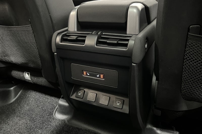 Used Land Rover Defender 2022 for sale - 77834044: Photo 18