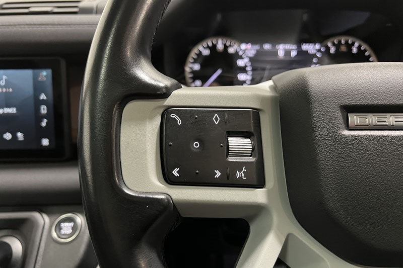 Used Land Rover Defender 2022 for sale - 77834044: Photo 29