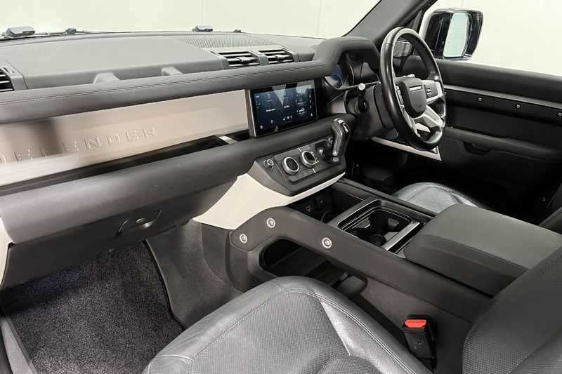 Used Land Rover Defender 2022 for sale - 77834044: Photo 38