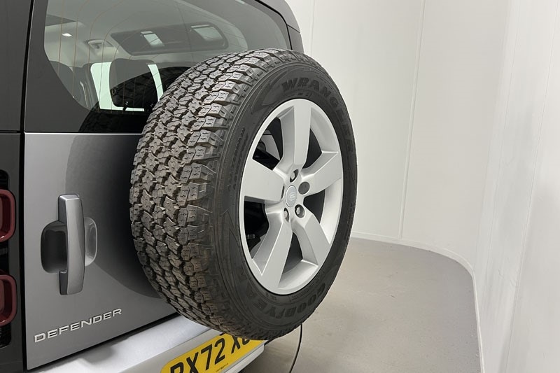 Used Land Rover Defender 2022 for sale - 77834044: Photo 46