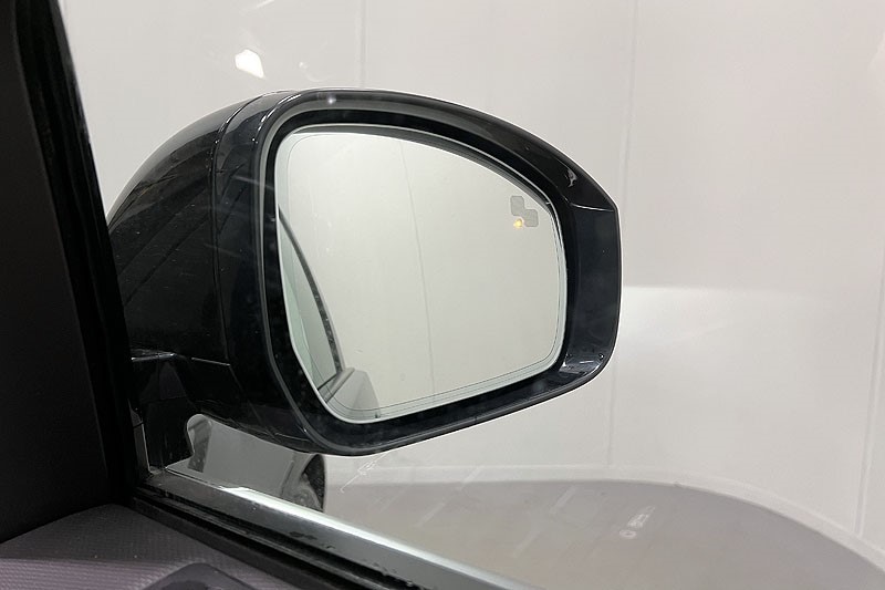 Used Land Rover Discovery 2025 for sale - 77124116: Photo 24