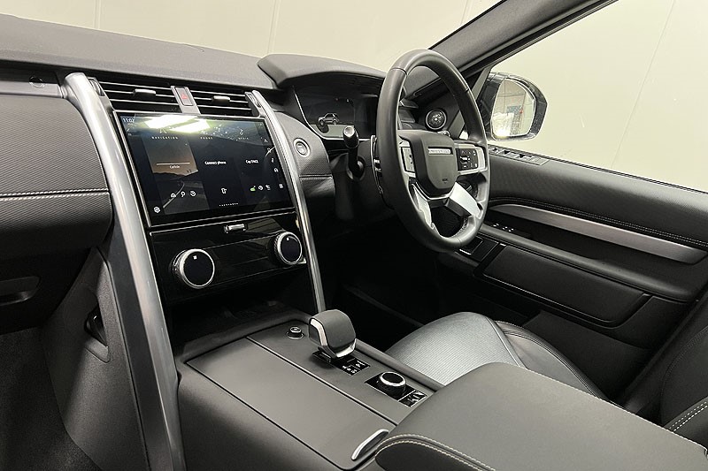 Used Land Rover Discovery 2025 for sale - 77124116: Photo 40