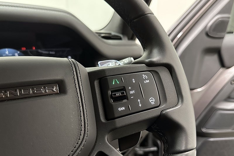 Used Land Rover Defender 2025 for sale - 76982444: Photo 29