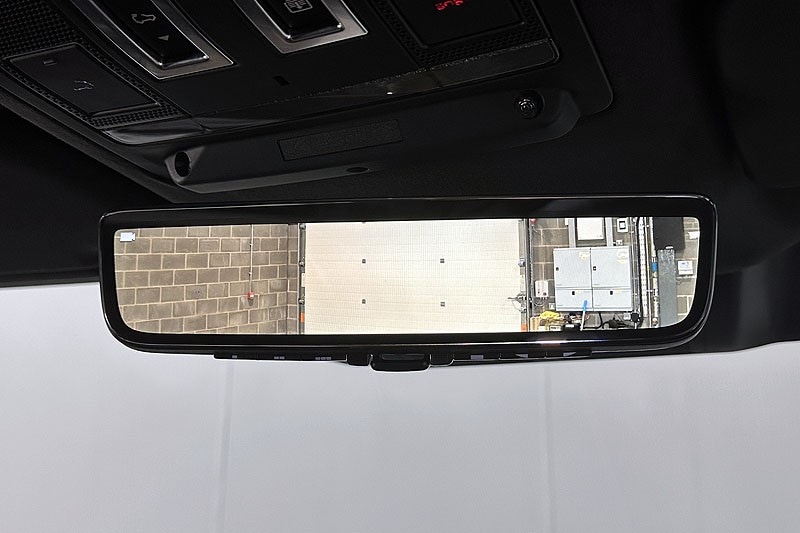 Used Land Rover Defender 2025 for sale - 76982444: Photo 42