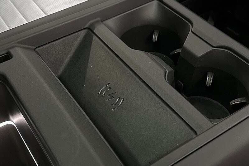 Used Land Rover Defender 2025 for sale - 76982444: Photo 44