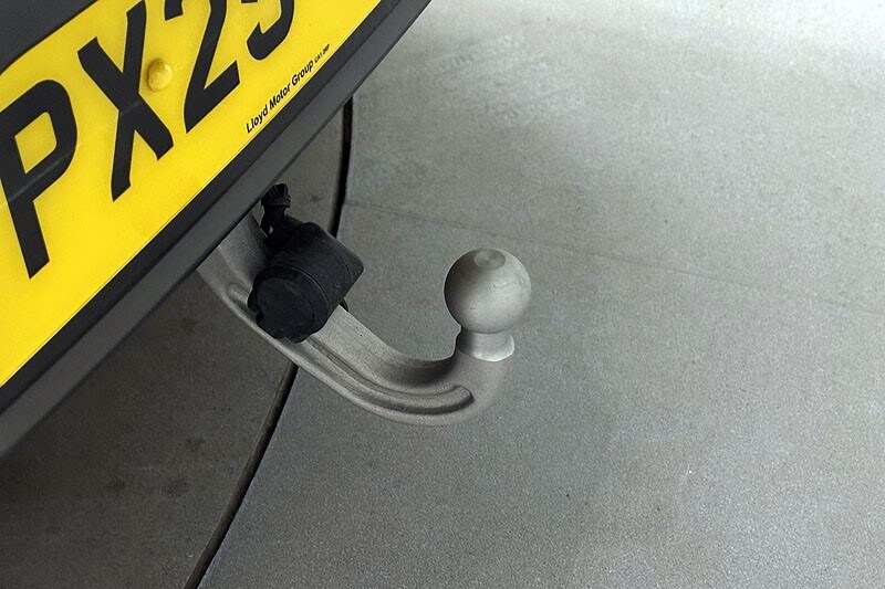 Used Land Rover Defender 2025 for sale - 76982444: Photo 56