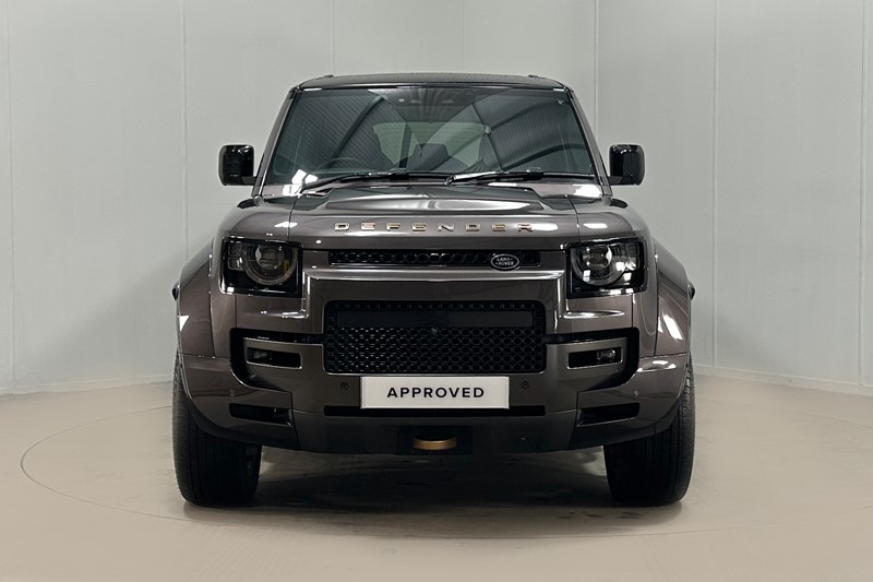 Used Land Rover Defender 2025 for sale - 76982444: Photo 7