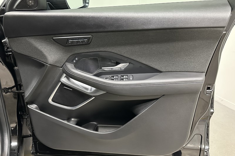 Used Jaguar E-Pace 2024 for sale - 77270934: Photo 21