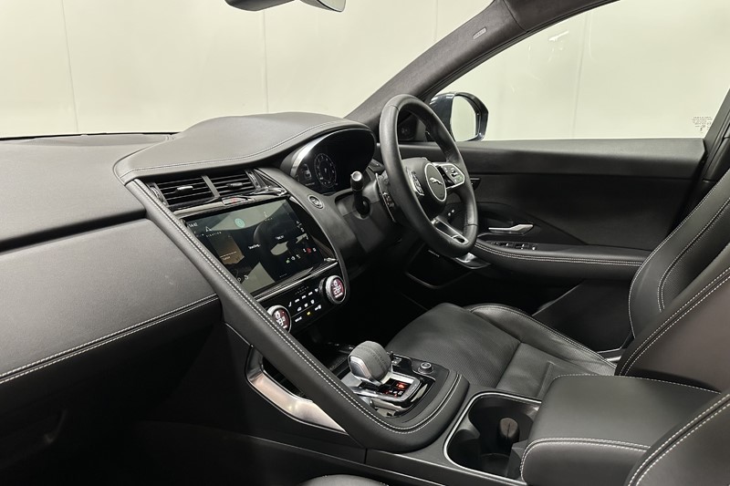 Used Jaguar E-Pace 2024 for sale - 77270934: Photo 41