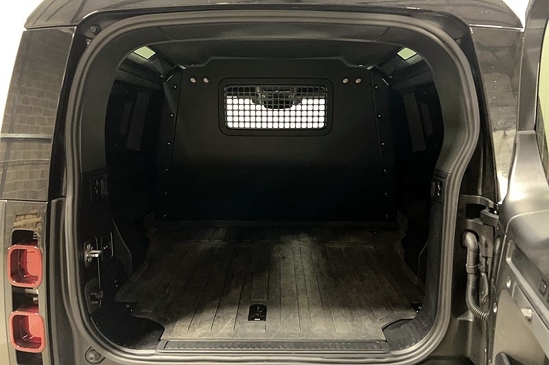 Used Land Rover Defender 2024 for sale - 78179972: Photo 10