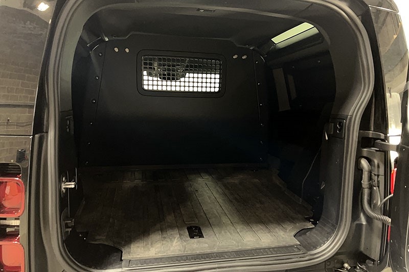 Used Land Rover Defender 2024 for sale - 78179972: Photo 21