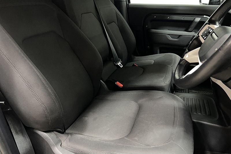 Used Land Rover Defender 2024 for sale - 78179972: Photo 32