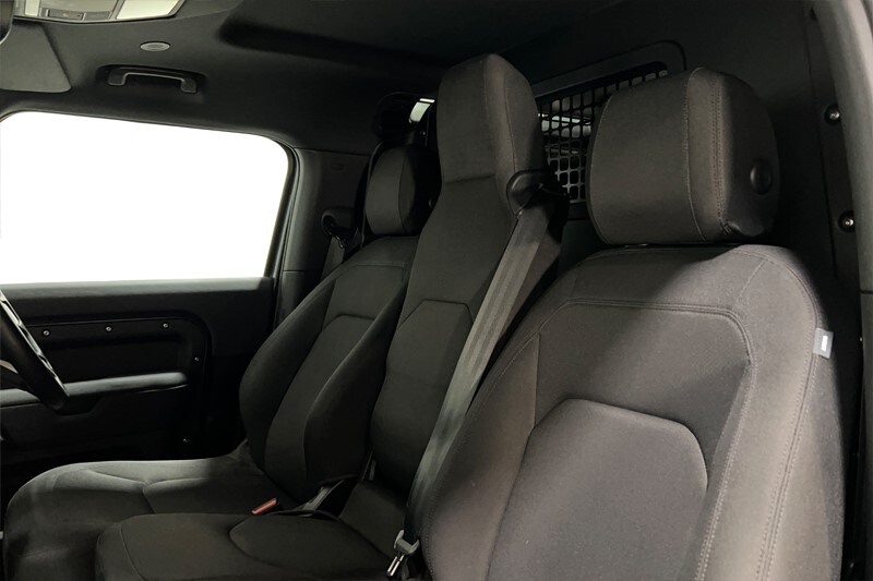 Used Land Rover Defender 2024 for sale - 78179972: Photo 4