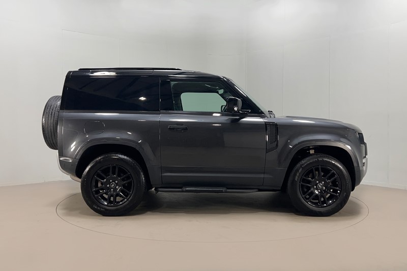 Used Land Rover Defender 2024 for sale - 78179972: Photo 5