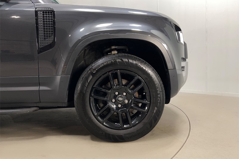 Used Land Rover Defender 2024 for sale - 78179972: Photo 8