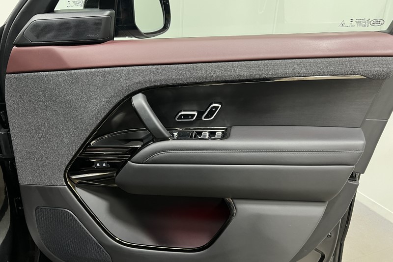 Used Land Rover Range Rover Sport 2024 for sale - 77778673: Photo 21