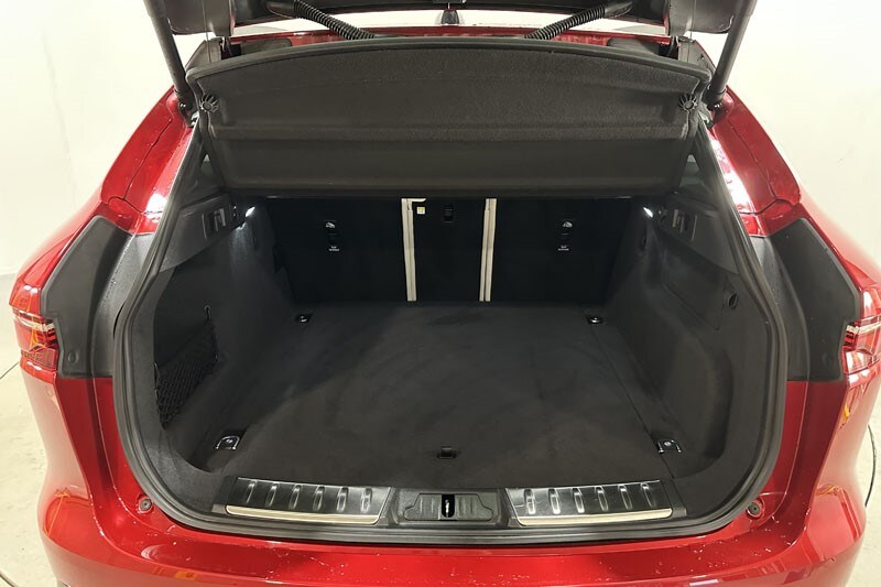 Used Jaguar F-Pace 2024 for sale - 76982339: Photo 10