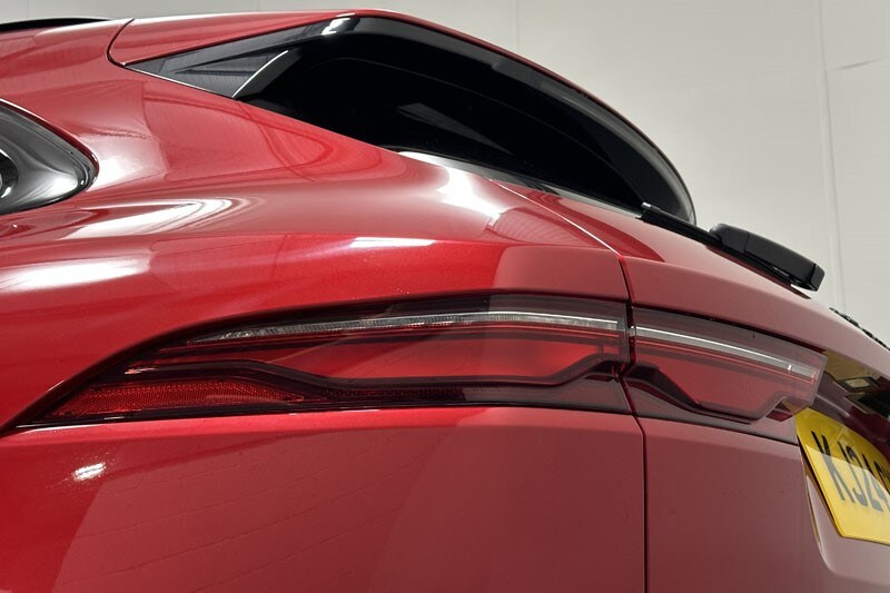 Used Jaguar F-Pace 2024 for sale - 76982339: Photo 19