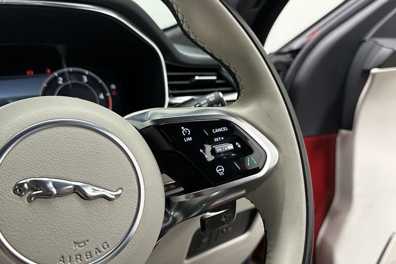 Used Jaguar F-Pace 2024 for sale - 76982339: Photo 29