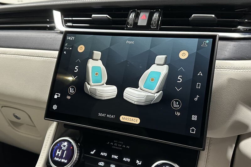 Used Jaguar F-Pace 2024 for sale - 76982339: Photo 37