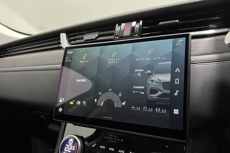 Used Jaguar F-Pace 2021 for sale - 77350071: Photo 32