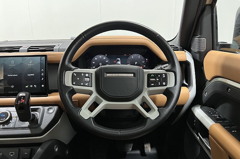 Used Land Rover Defender 2024 for sale - 77504494: Photo 15