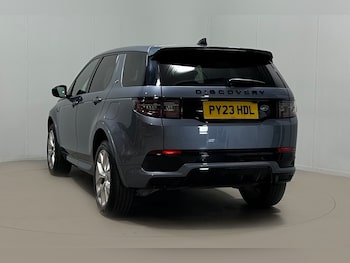 Used Land Rover Discovery Sport 2023 for sale - 78828103: Photo