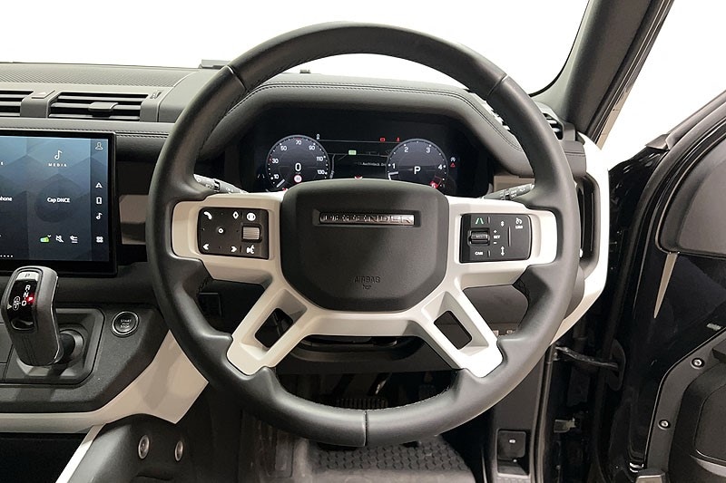 Used Land Rover Defender 2025 for sale - 78067123: Photo 15