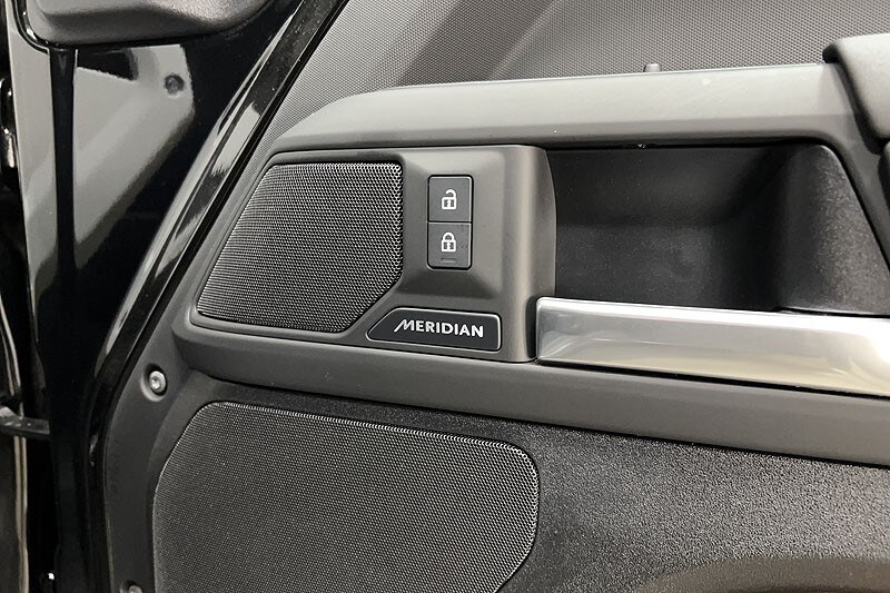 Used Land Rover Defender 2025 for sale - 78067123: Photo 23