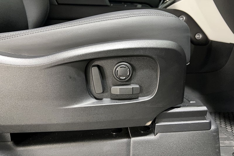 Used Land Rover Defender 2025 for sale - 78067123: Photo 26