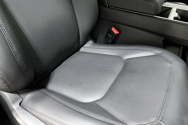 Used Land Rover Defender 2025 for sale - 78067123: Photo 27