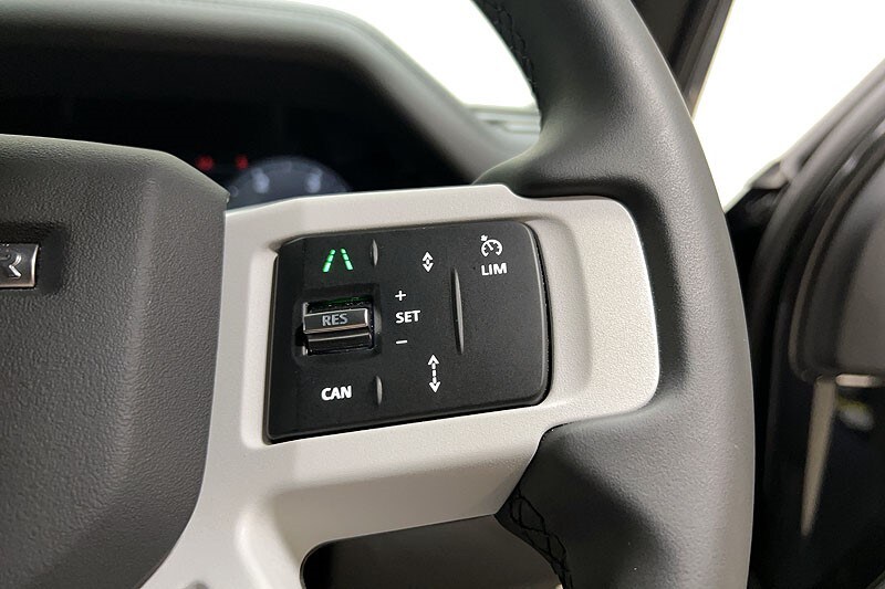 Used Land Rover Defender 2025 for sale - 78067123: Photo 30