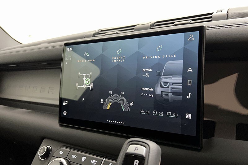 Used Land Rover Defender 2025 for sale - 78067123: Photo 36