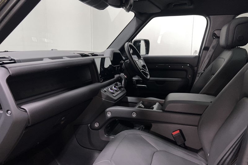Used Land Rover Defender 2025 for sale - 77270938: Photo 39