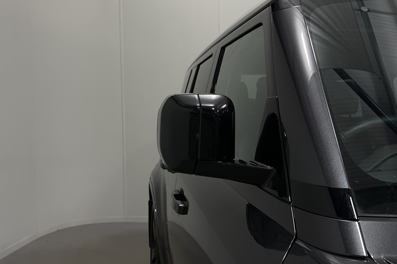 Used Land Rover Defender 2025 for sale - 77270938: Photo 52